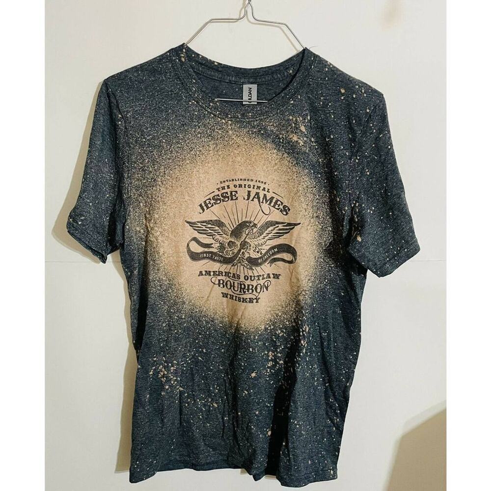 JESSE JAMES "America's Outlaw Bourbon Whiskey" Size Small heavy cotton
